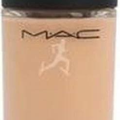 MAC Cosmetics MAC Studio Fix Fluid Foundation SPF 15 - NW15 - 30 Ml - Foundation -L’Oréal Paris SHOP 308x840 4