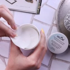 Herome Combi-Pack Caring Nail Polish Remover Duo - Nagellakremover Nagellakverwijderaar - 1* Caring Nail Polish Remover 120ml., 1* Caring Nail Polish Remover Pads 100 - Combi-Pack -L’Oréal Paris SHOP 550x366 14