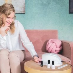 Miss Jules - 6-Delige Gellak Starterspakket - Nagellak - Kleur Rood & Roze - Glanzend & Dekkend Resultaat -L’Oréal Paris SHOP 550x366 16