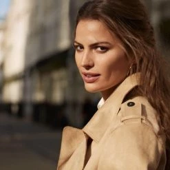 Max Factor Facefinity All Day Flawless 3-in-1 Liquid Foundation - 77 Soft Honey -L’Oréal Paris SHOP 550x384 1