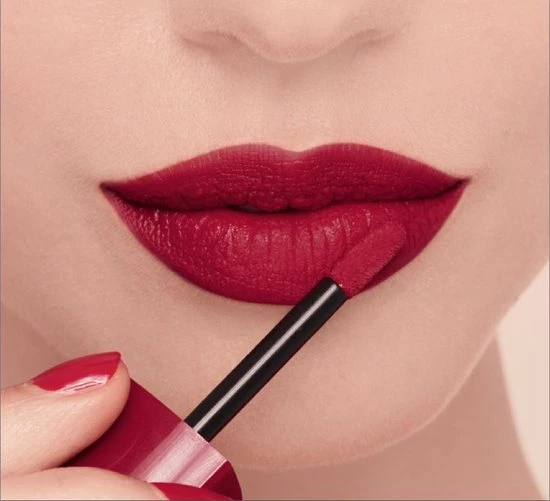 Bourjois Lippenstift Rouge édition Velvet Bourjois - 15 Red 4 Bourjois Lippenstift Rouge édition Velvet Bourjois - 15 Red - Afbeelding 4