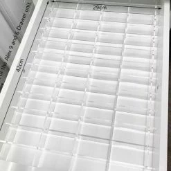 Jumanah? Collections Jumanah Collections "Sorted" - Medium - Set A - Make Up Organizer Ladeverdeler Transparant Acryl- Ikea Alex 9 Ladeblok -L’Oréal Paris SHOP 550x523 7