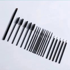 Lakerain 2 In 1 - Henna Wenkbrauwverf En Wimperverf - Zwart - Henna Brows - DIY Henna Brows Kit - Starterspakket Met Vele Extra's - 30 Ml -L’Oréal Paris SHOP 550x550 359