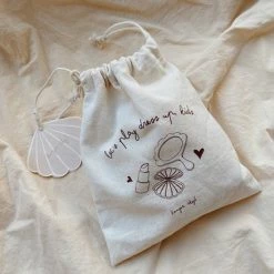 Konges Sl?jd Konges Slojd Make Up Set Hout -L’Oréal Paris SHOP 550x550 479