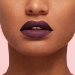 L’Oréal Paris Les Macarons Langhoudende Matte Lipstick - 830 Blackcurrant Crush - Paars - 6,7 Ml -L’Oréal Paris SHOP 550x550 592