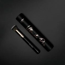 Boozyshop Ultimate Pro UP09 Cream Contour Brush -L’Oréal Paris SHOP 550x550 616