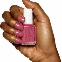 Essie Bridal 2016 Classic - 413 Mrs. Always-right - Nude - Glanzende Nagellak - 13,5 Ml 17 Essie Bridal 2016 Classic - 413 Mrs. Always-right - Nude - Glanzende Nagellak - 13,5 Ml -L’Oréal Paris SHOP 550x611 1