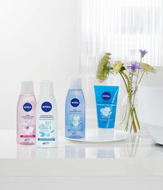 NIVEA Essentials Verfrissende Reinigingsgel Normale Huid 150 Ml 3 NIVEA Essentials Verfrissende Reinigingsgel Normale Huid 150 Ml - Afbeelding 3