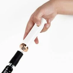 Lashes & More - GLUE SHAKER - Lijmschudder - Inkt Mixen - GLUE MIXER - Voor Het Goed Mengen Van Wimperlijm Nagellak Pigment Of Tattoo Inkt - Met Ventilator 10 Lashes & More - GLUE SHAKER - Lijmschudder - Inkt Mixen - GLUE MIXER - Voor Het Goed Mengen Van Wimperlijm Nagellak Pigment Of Tattoo Inkt - Met Ventilator -L’Oréal Paris SHOP 550x645 2