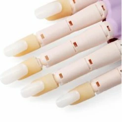 Fain Oefen Nagels - 100 Stuks – Wit – Nailtrainer Tips - Nailtrainer Nagel Oefenhand - Oefenhand Voor Nagels – Nagel Oefenhand – Nailtrainer Refill – Nagel Bedjes Oefenhand -L’Oréal Paris SHOP 550x665 1