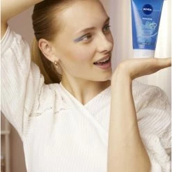 NIVEA Essentials Verfrissende Reinigingsgel Normale Huid 150 Ml 11 NIVEA Essentials Verfrissende Reinigingsgel Normale Huid 150 Ml -L’Oréal Paris SHOP 550x819 2