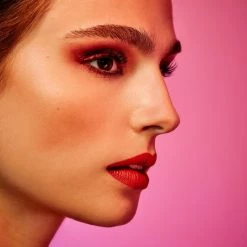 L’Oréal Paris Paris Electric Nights Superliner Matte Signature Eyeliner - Limited Edition – 11 Red Signature – Rood 12 L’Oréal Paris Paris Electric Nights Superliner Matte Signature Eyeliner - Limited Edition – 11 Red Signature – Rood -L’Oréal Paris SHOP 550x825 19